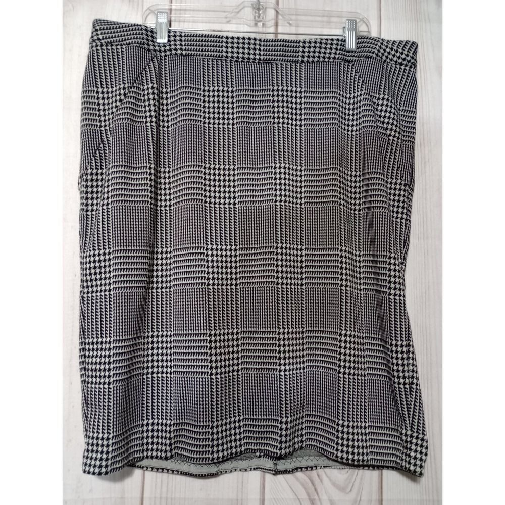 Lane Bryant Houndstooth Glen‎ Plaid Pencil Skirt Black White Plus Size 20